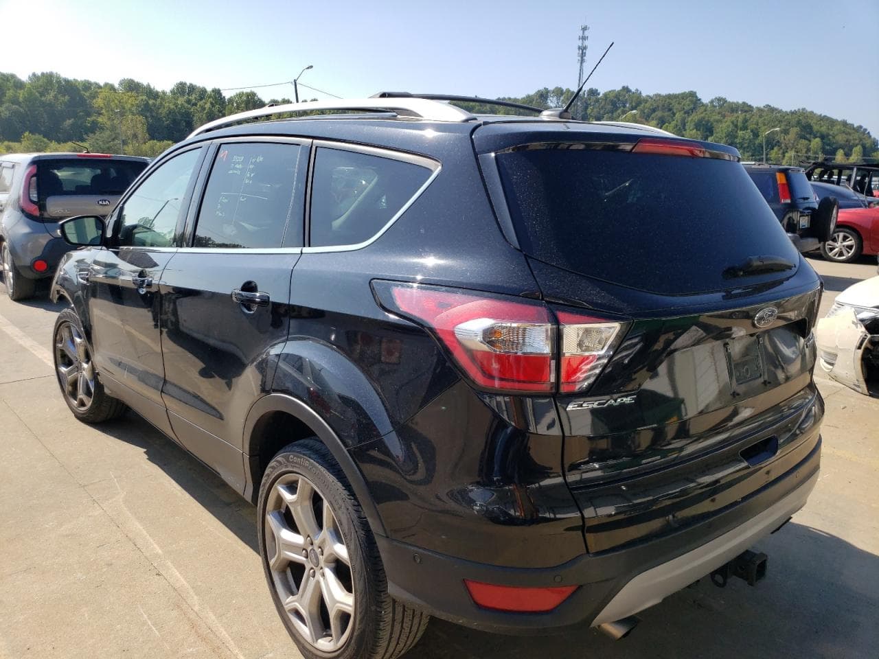 2017 Ford Escape Titanium - foto 2