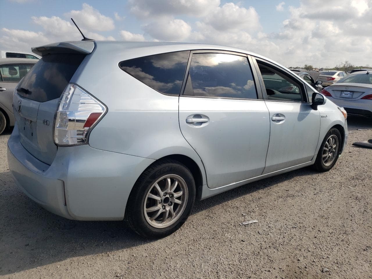 2012 Toyota Prius V Three - foto 3