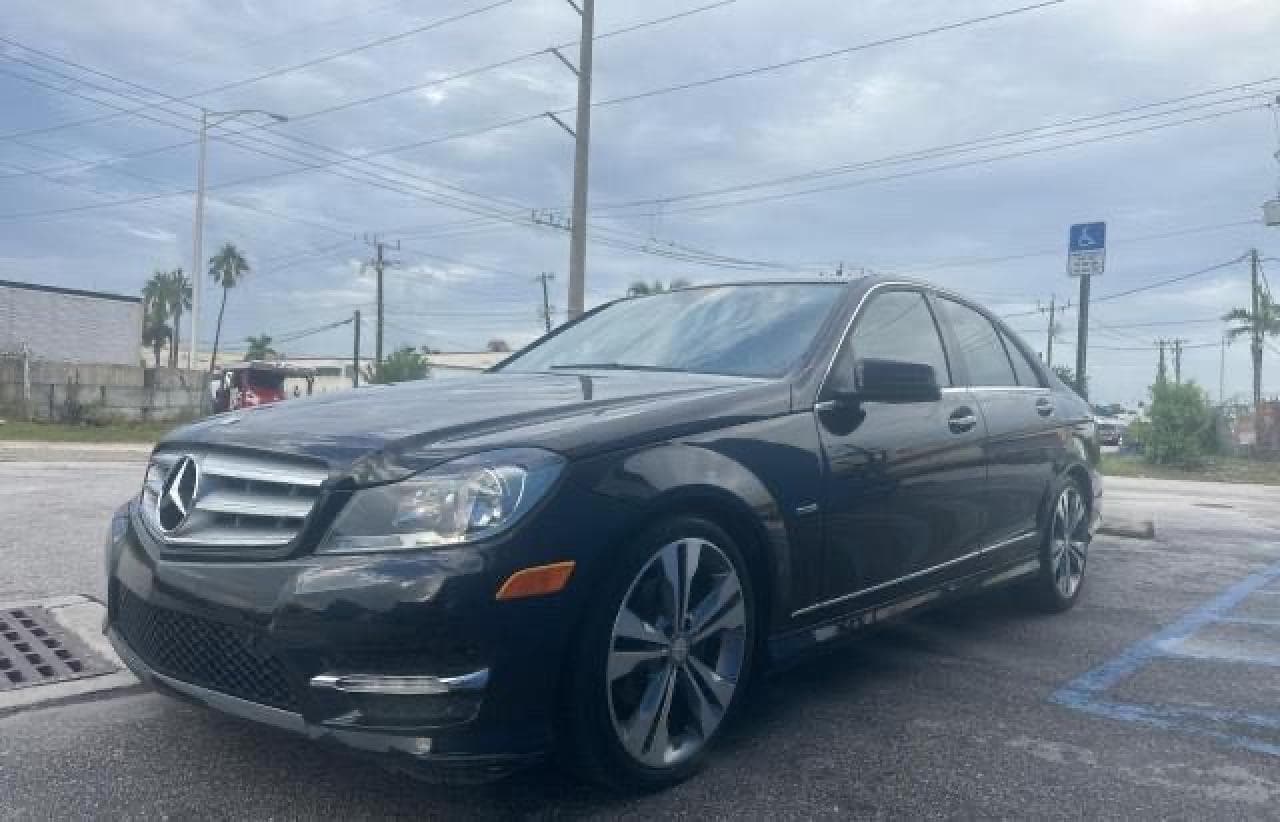 2012 Mercedes-Benz C 250 - foto 2