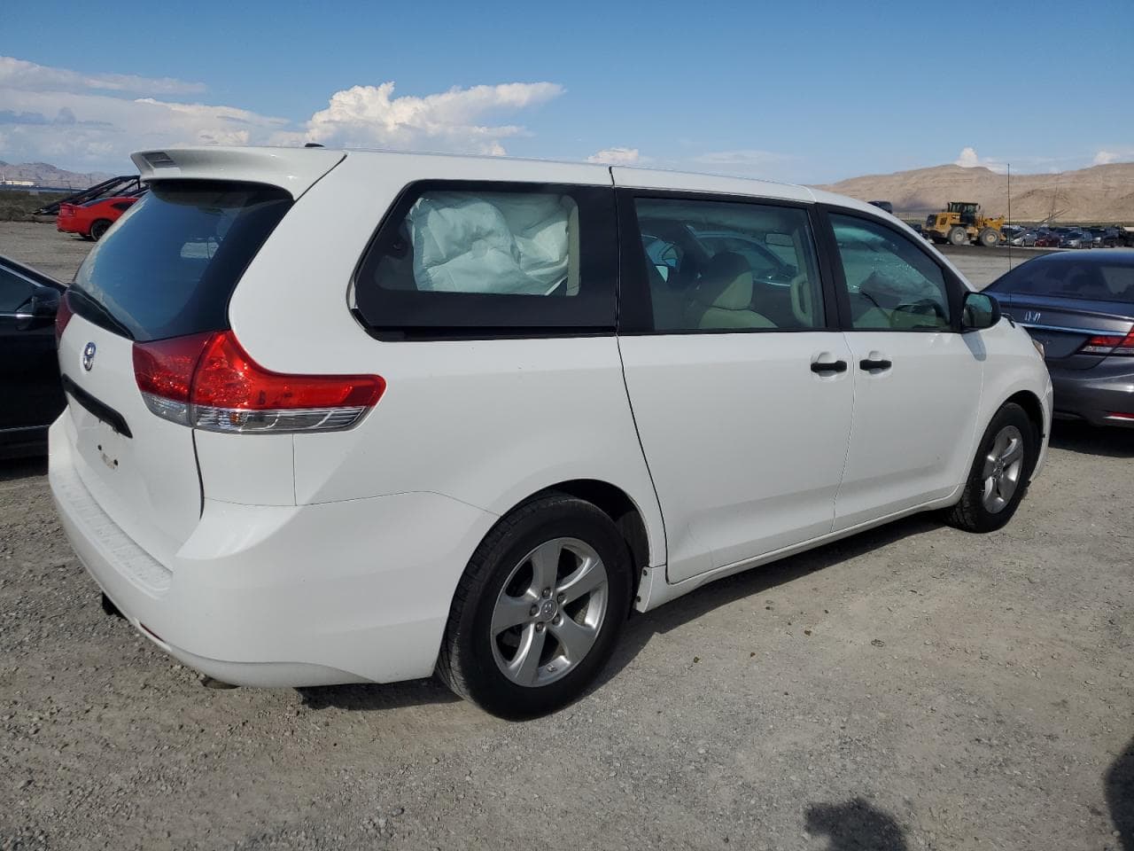 2013 Toyota Sienna - foto 3