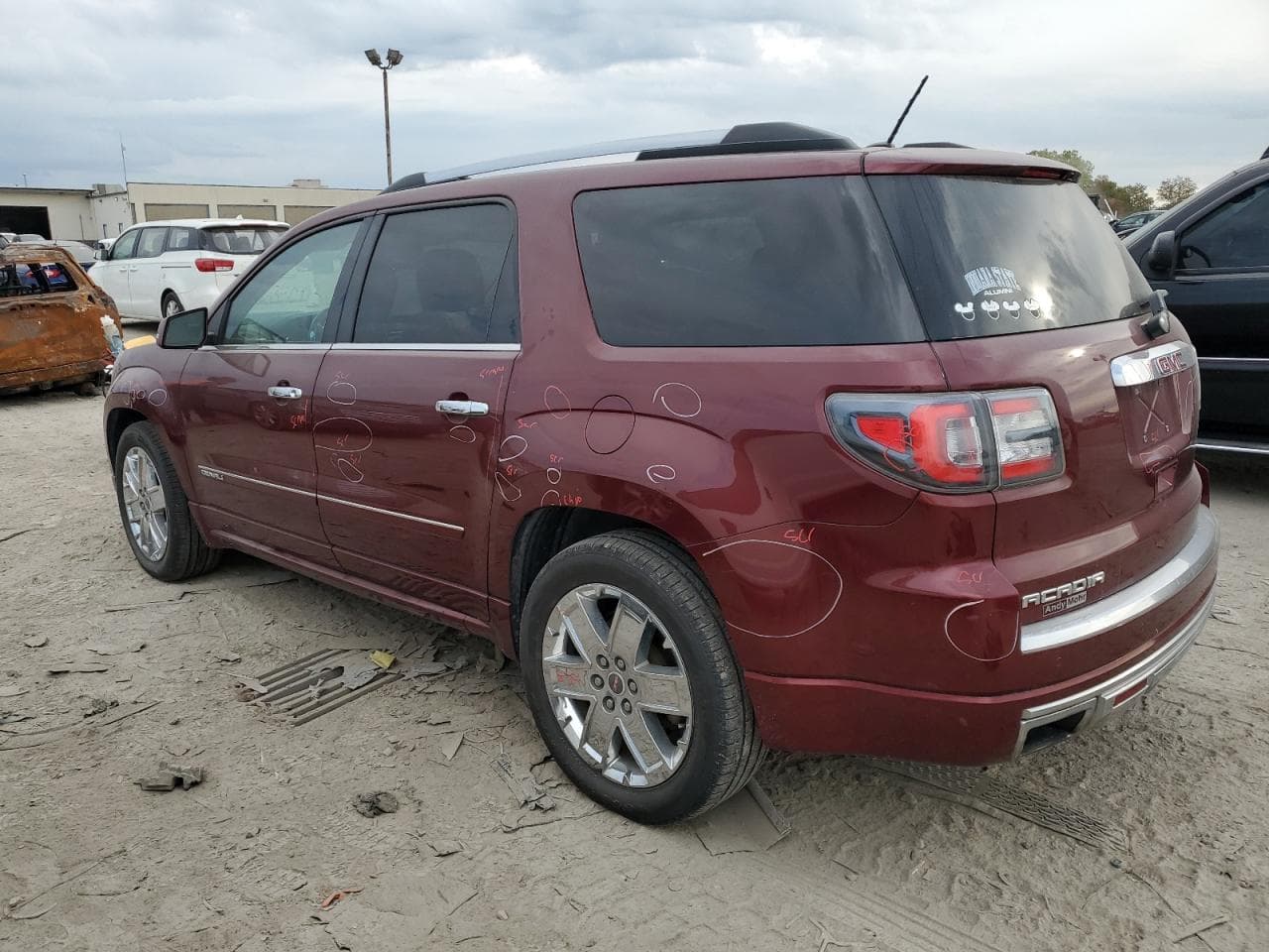 2015 GMC Acadia Denali - foto 2