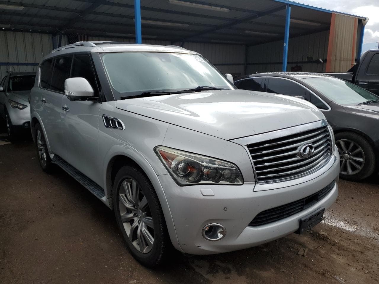 2011 Infiniti Qx56 - foto 4