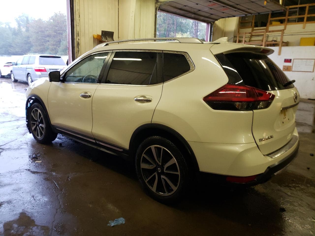2018 Nissan Rogue S - foto 2