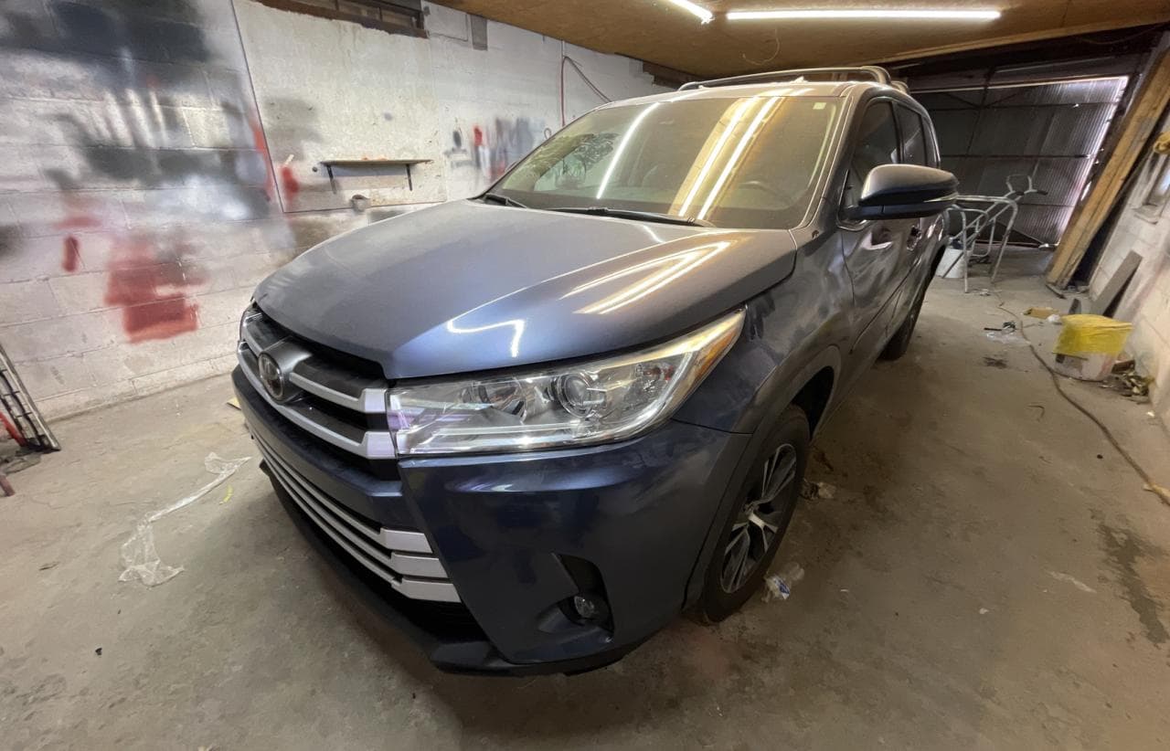 2018 Toyota Highlander Le - foto 2
