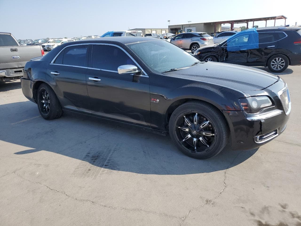 2011 Chrysler 300C - foto 4