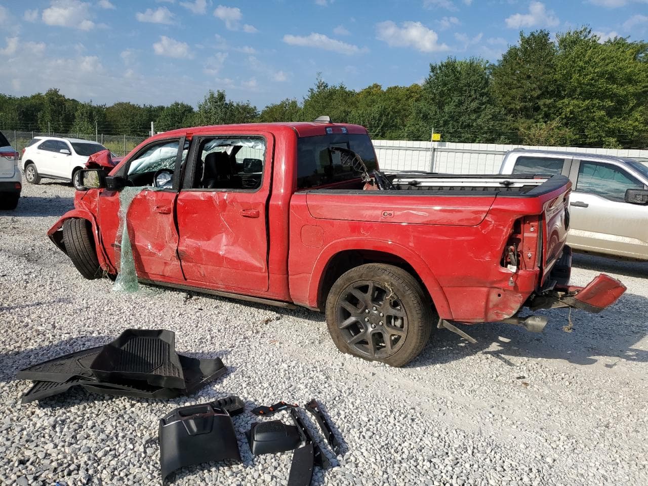 2022 Ram 1500 Laramie - foto 2