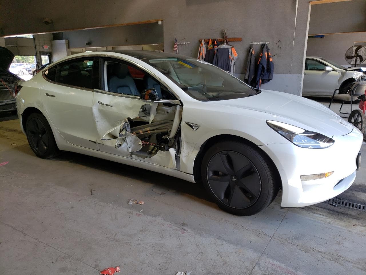 2020 Tesla Model 3 - foto 4