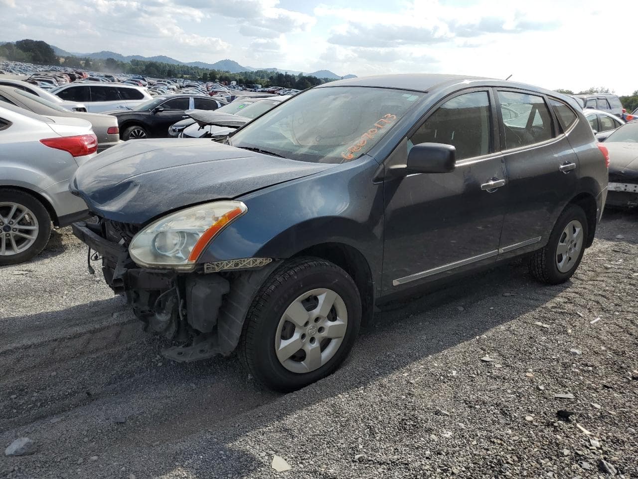 2013 Nissan Rogue S
