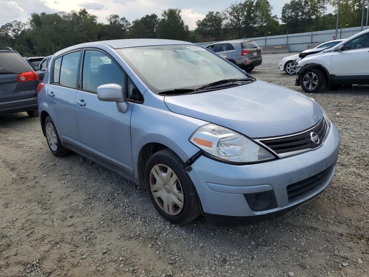 2010 Nissan Versa 1.8S - foto 4