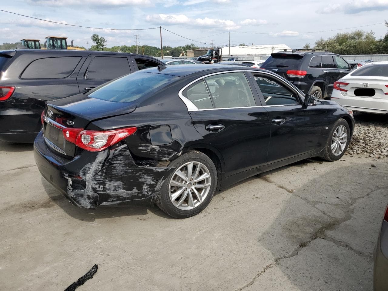 2015 Infiniti Q50 Base - foto 3