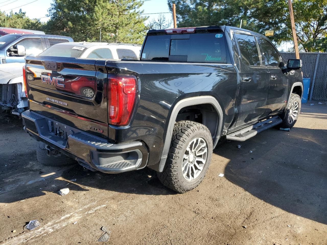 2020 GMC Sierra K1500 At4 - foto 3