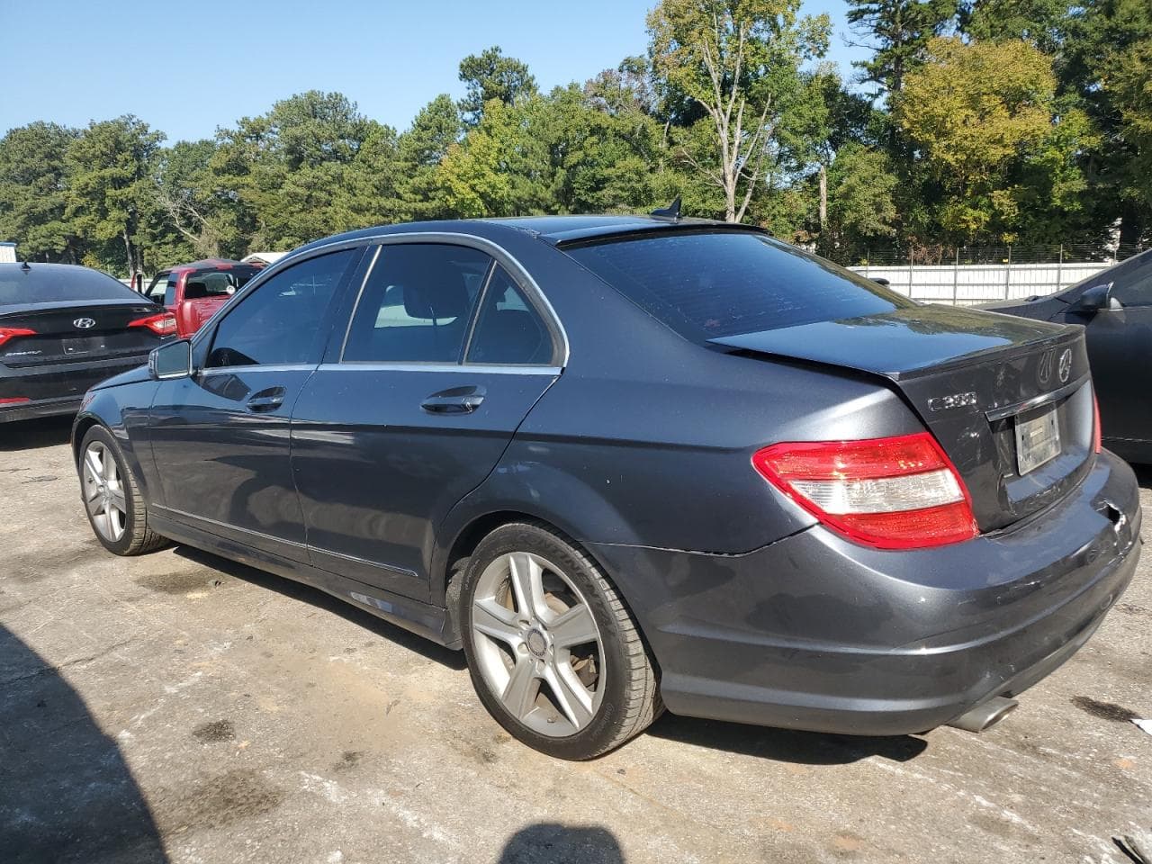 2010 Mercedes-Benz C 300 - foto 2