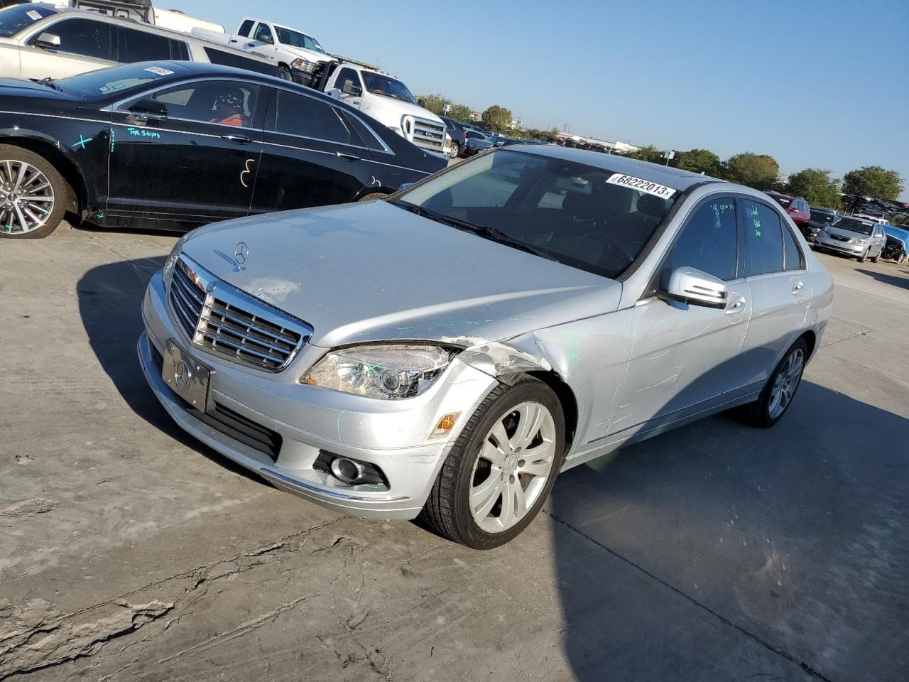 2011 Mercedes-Benz C 300 Luxury 4Matic/Sport 4Matic