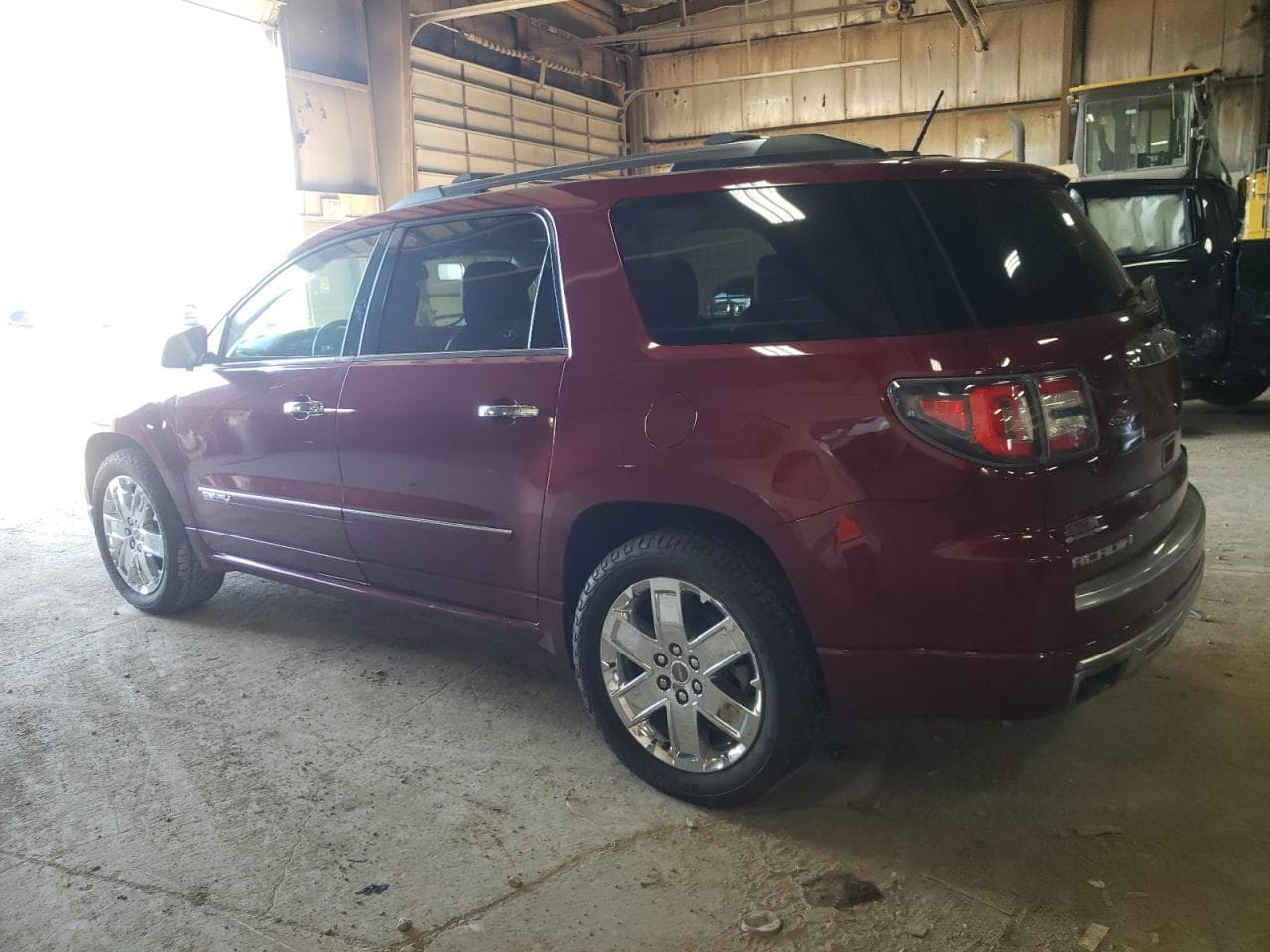 2016 GMC Acadia Denali - foto 2
