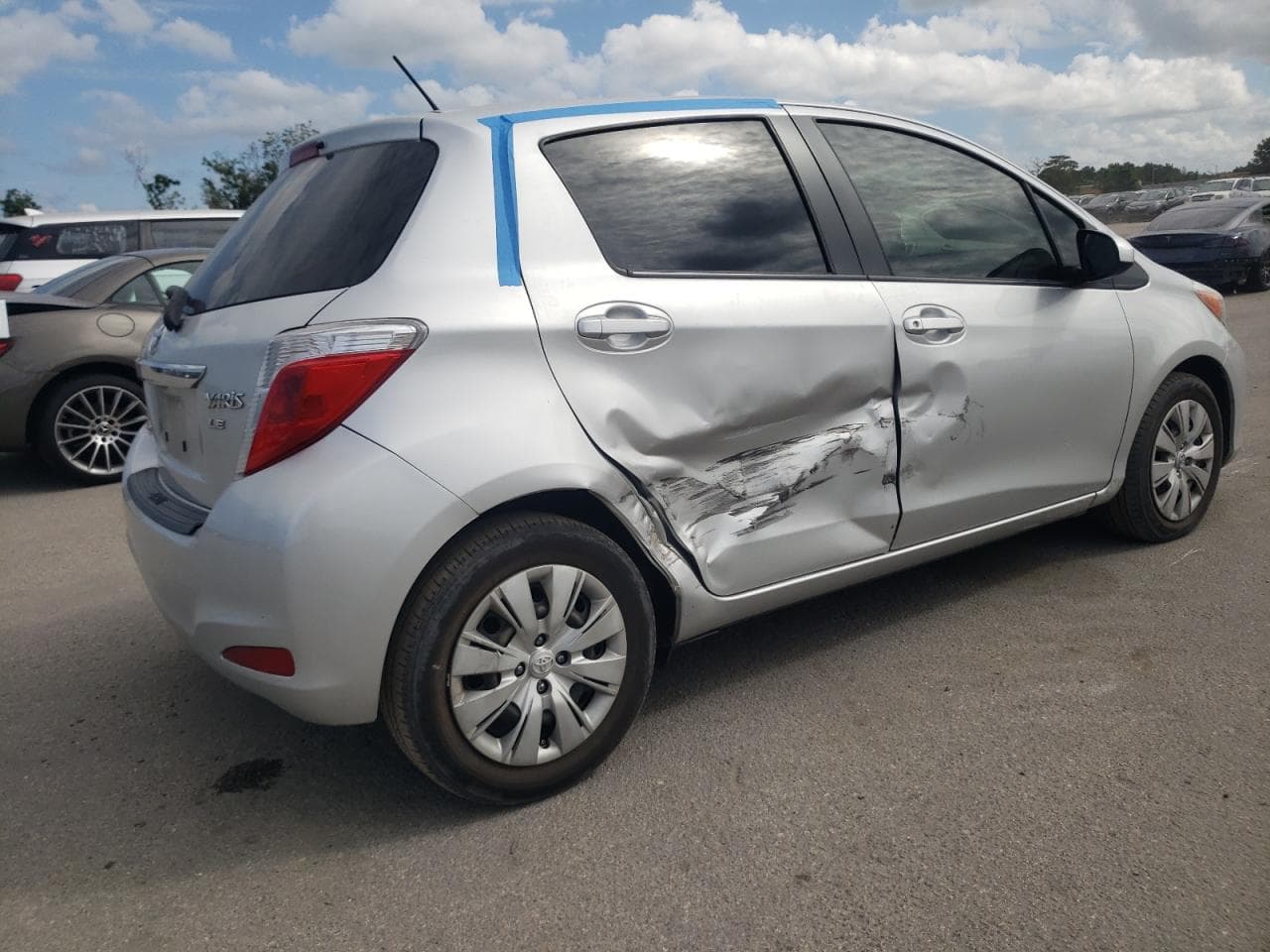 2012 Toyota Yaris - foto 3
