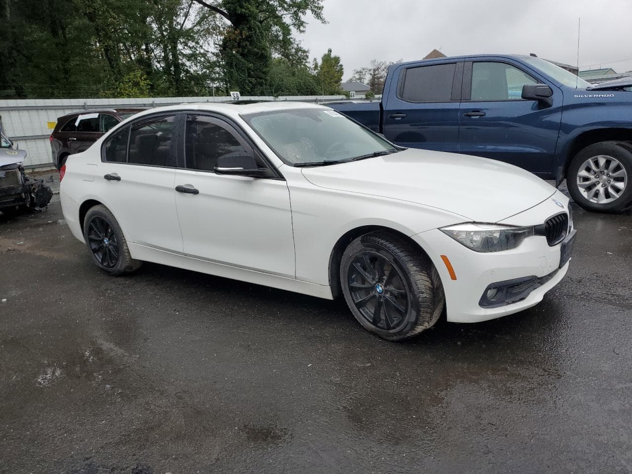2017 BMW 320 Xi - foto 4