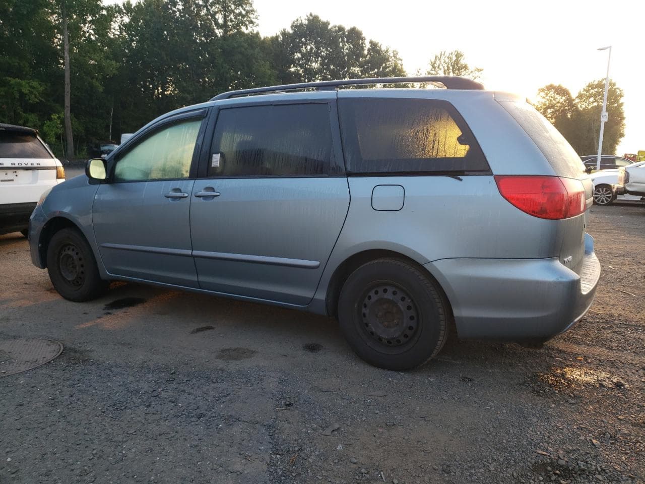 2008 Toyota Sienna Le - foto 2