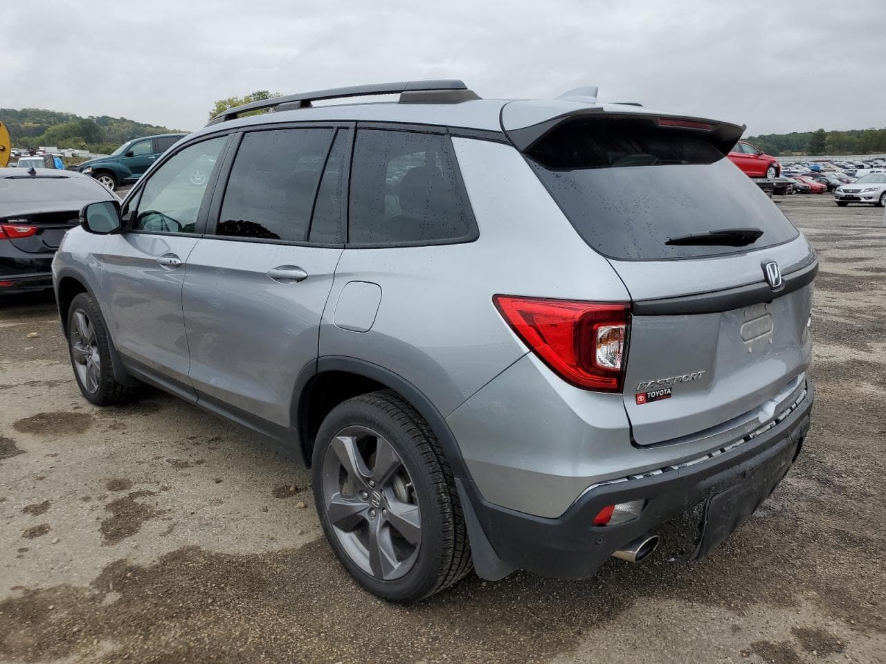 2020 Honda Passport Touring - foto 2