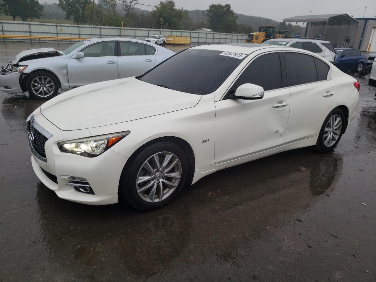 2017 Infiniti Q50 Premium