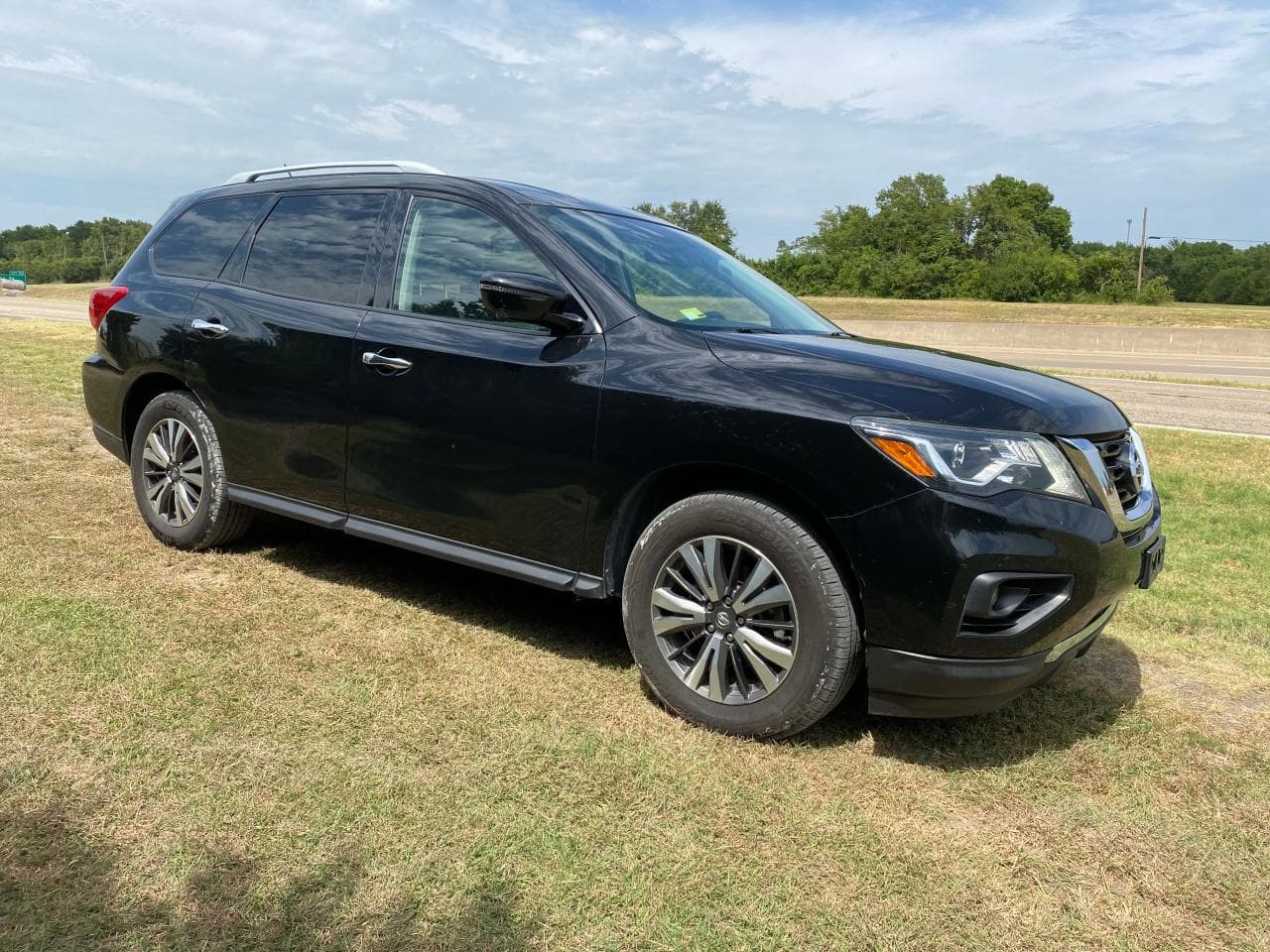 2018 Nissan Pathfinder S