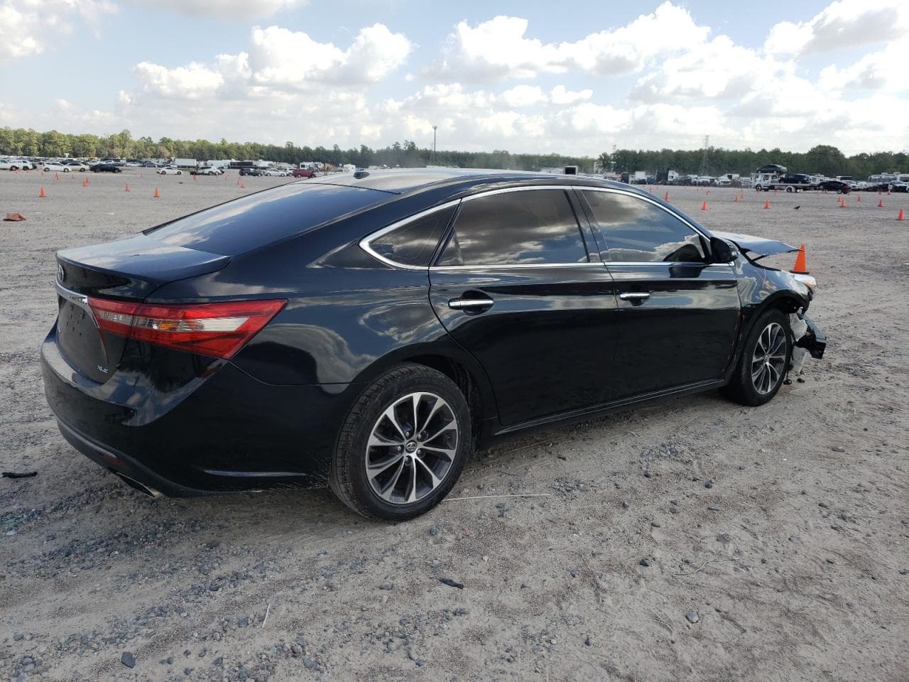 2018 Toyota Avalon Xle - foto 3