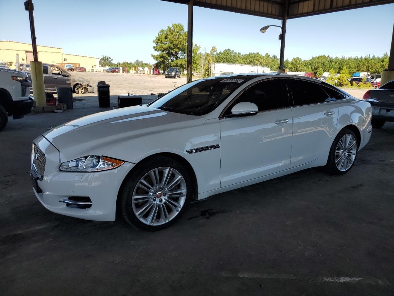 2014 Jaguar XJ z USA