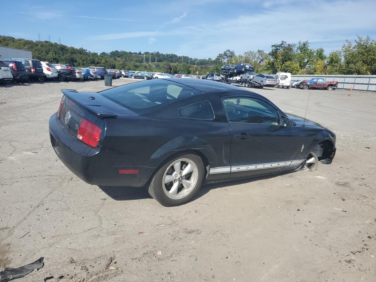 2007 Ford Mustang V6 Deluxe/V6 Premium - foto 3