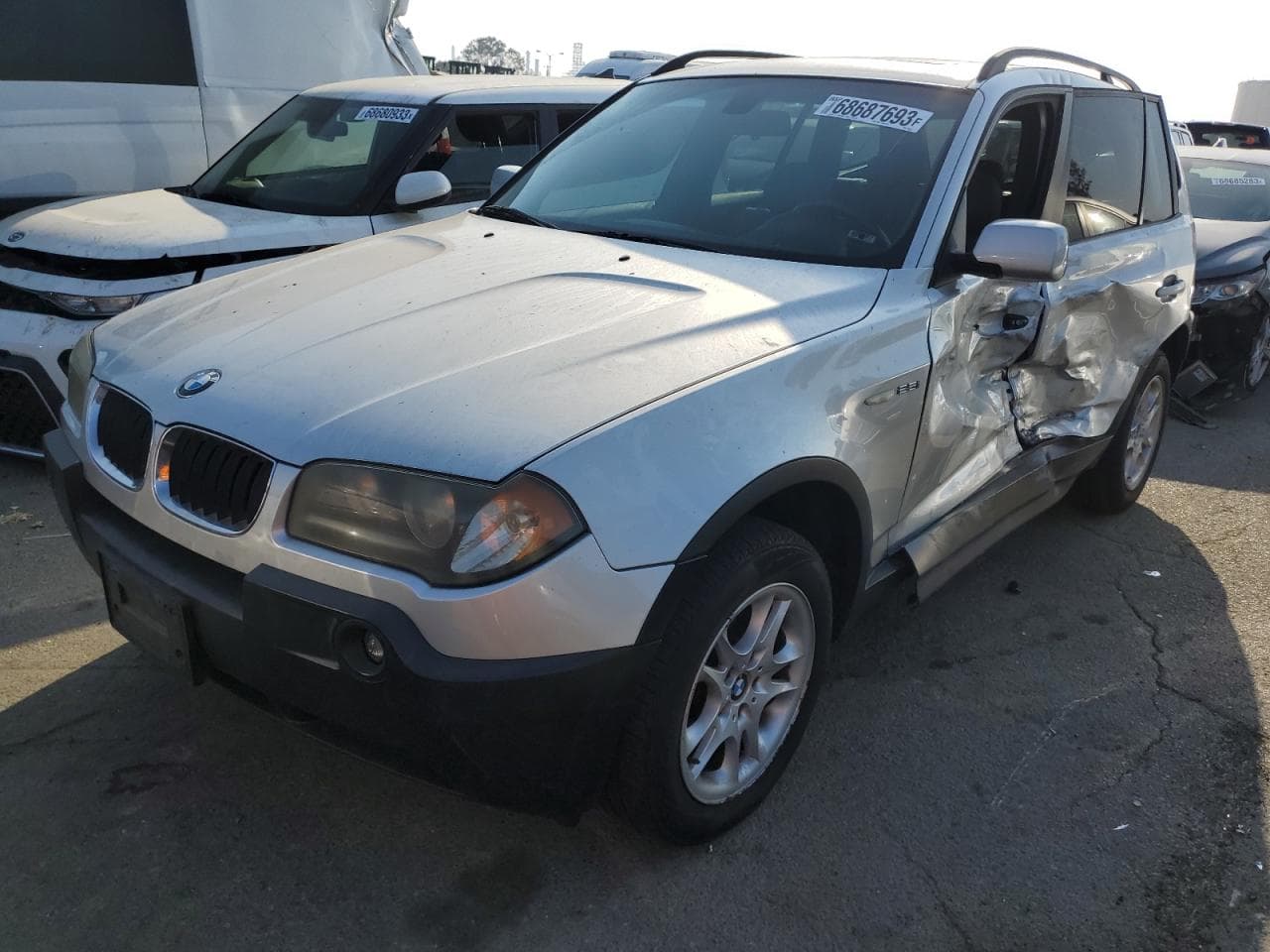 2005 BMW X3 2.5I
