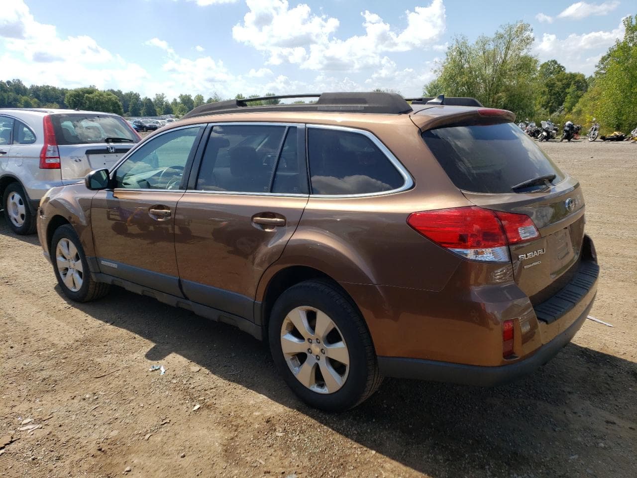 2011 Subaru Outback 2.5I Limited - foto 2
