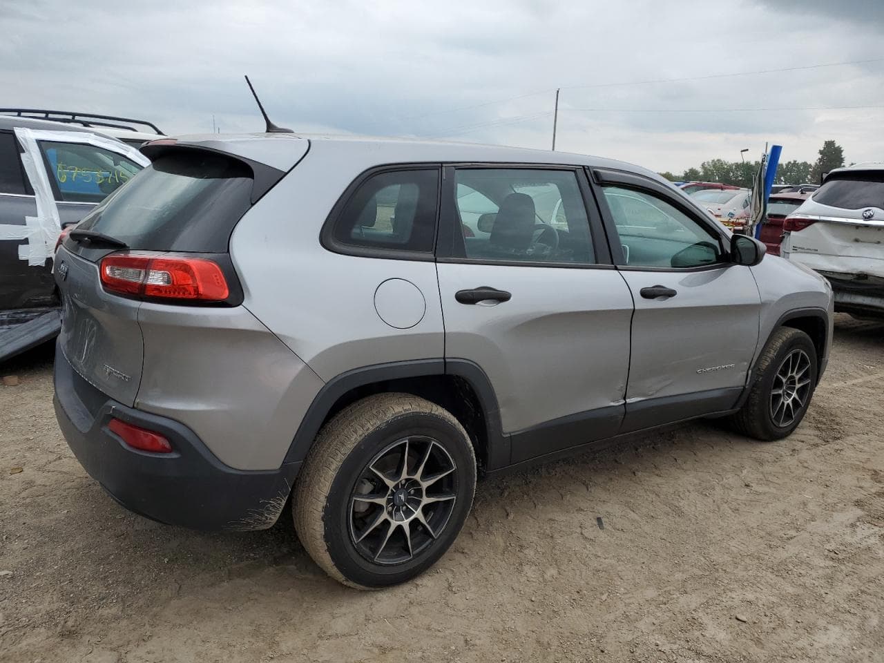 2014 Jeep Cherokee Sport - foto 3