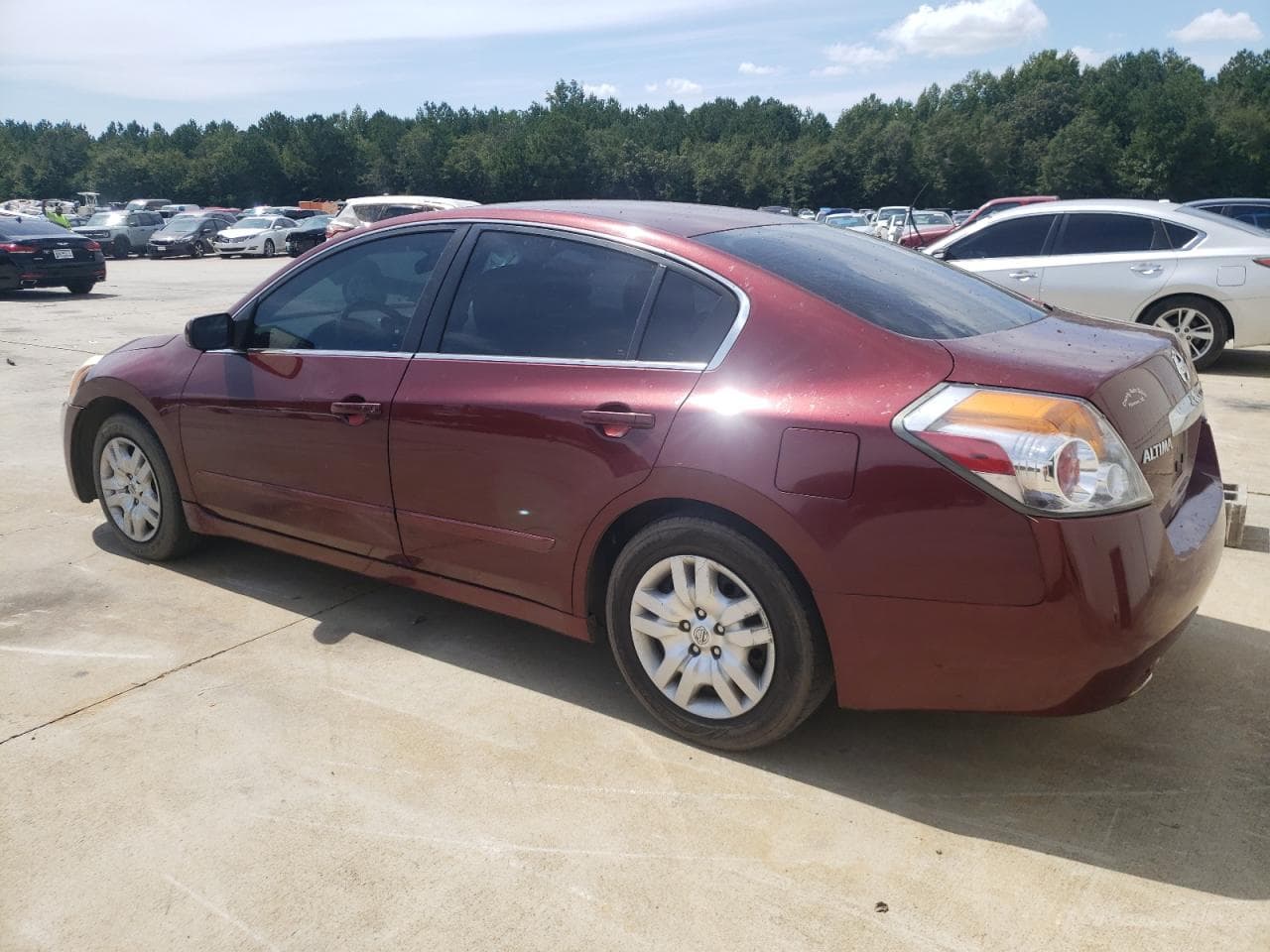 2011 Nissan Altima 2.5 - foto 2