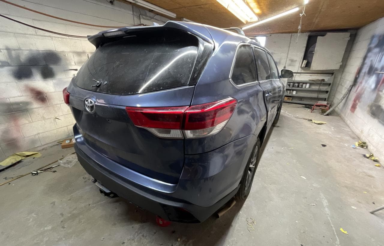 2018 Toyota Highlander Le - foto 4