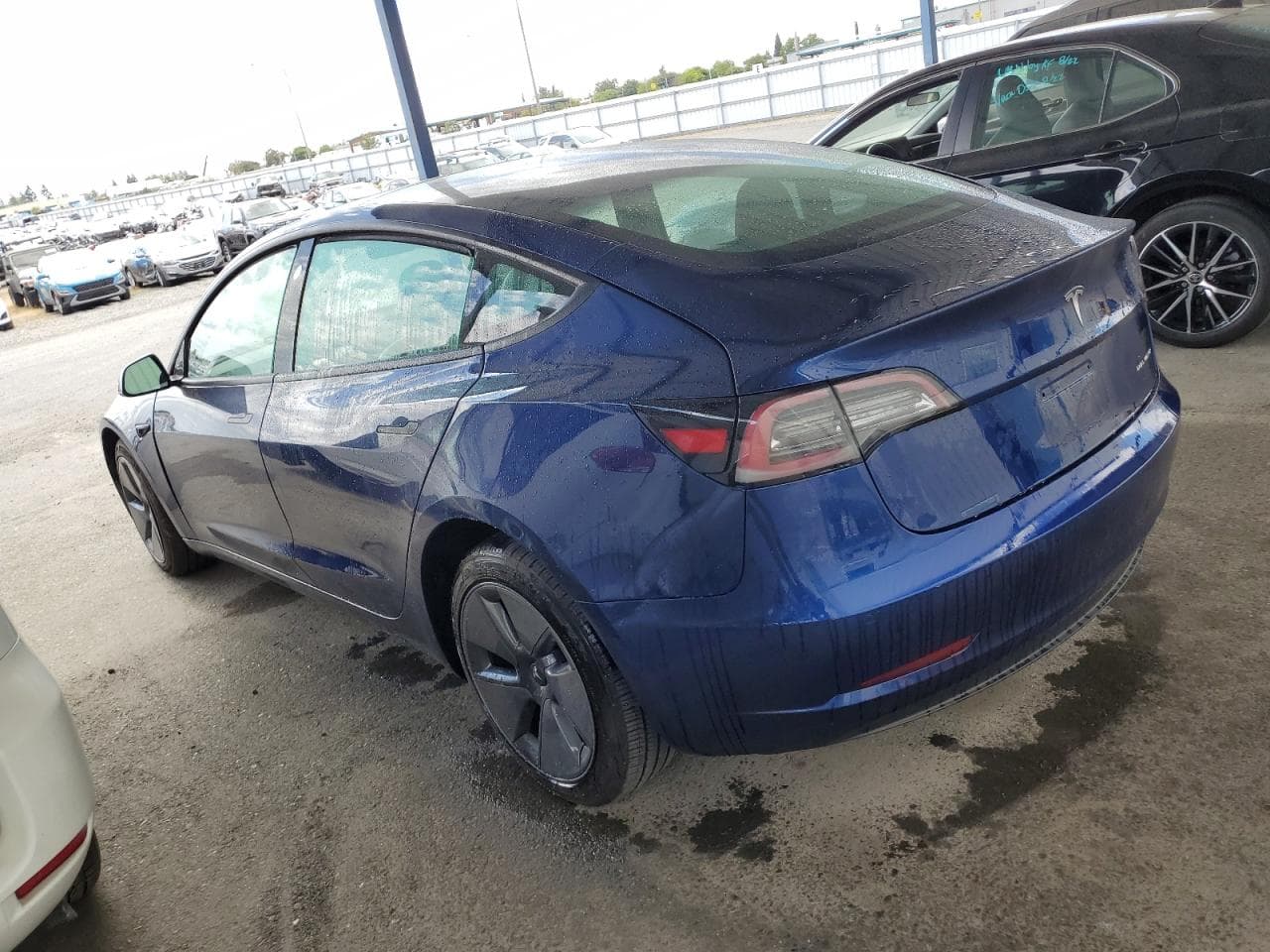 2022 Tesla Model 3 Long Range Dual Motor All-Wheel Drive - foto 2