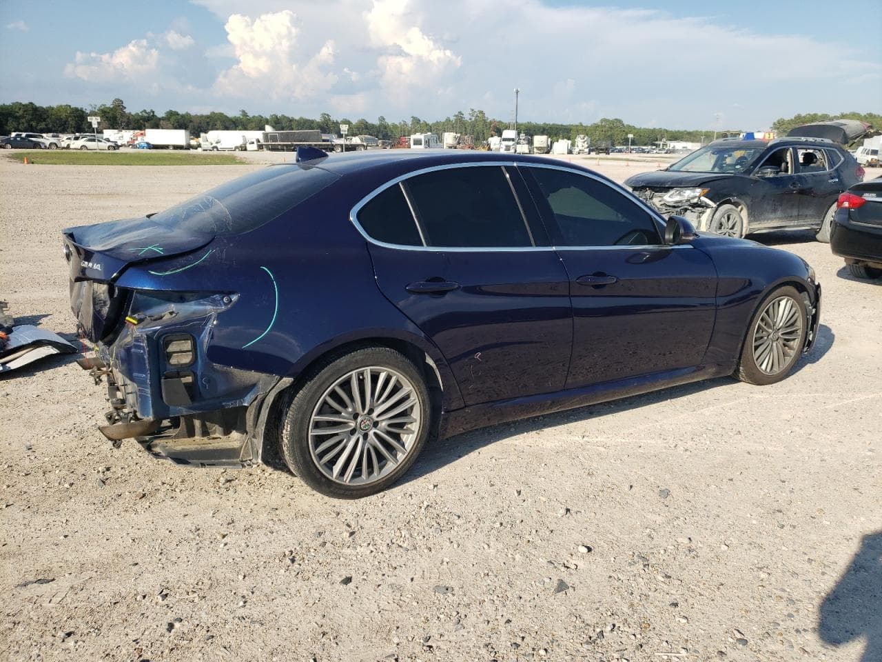 2017 Alfa Romeo Giulia Ti - foto 3