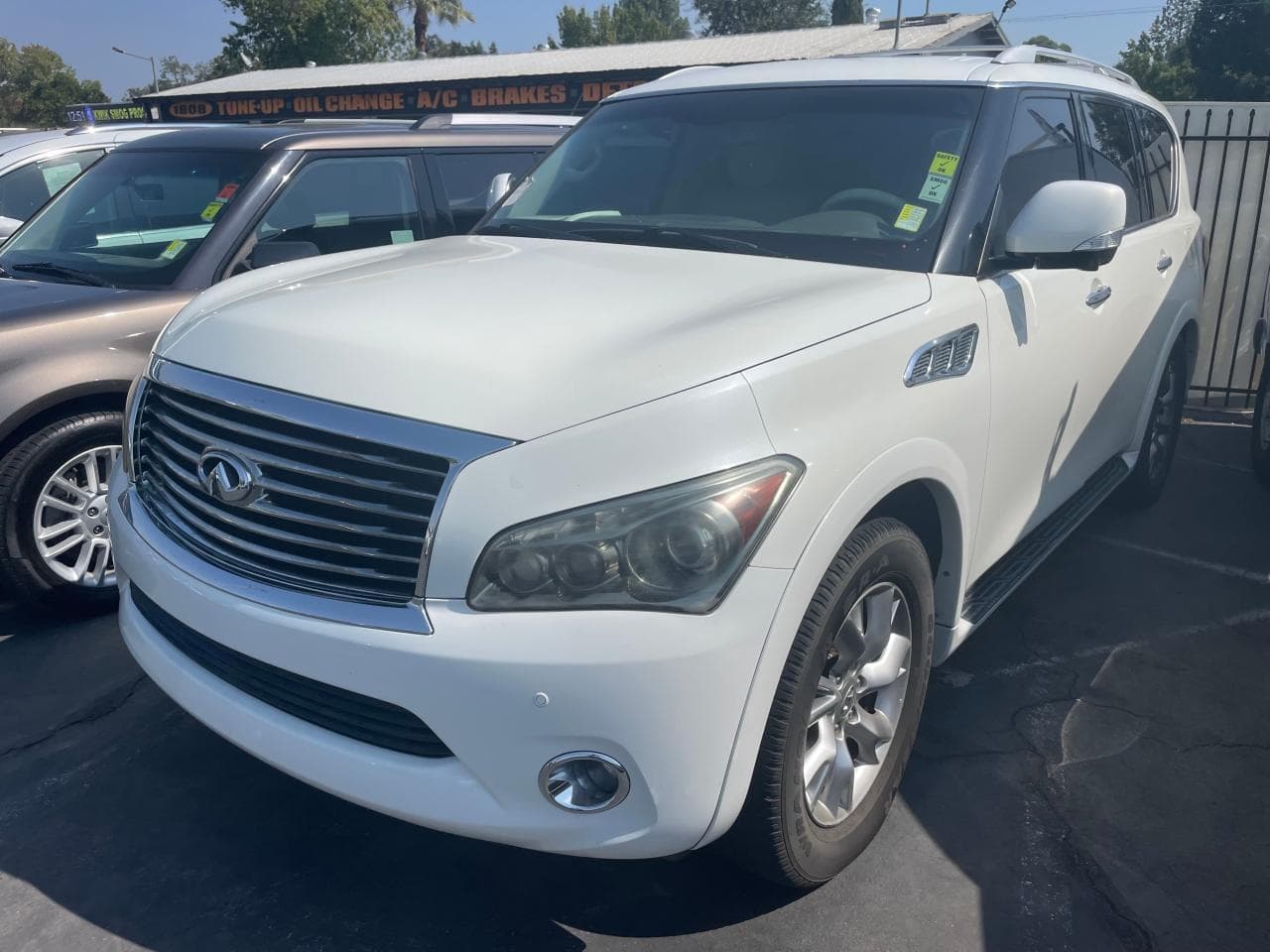 2012 Infiniti Qx56 - foto 2
