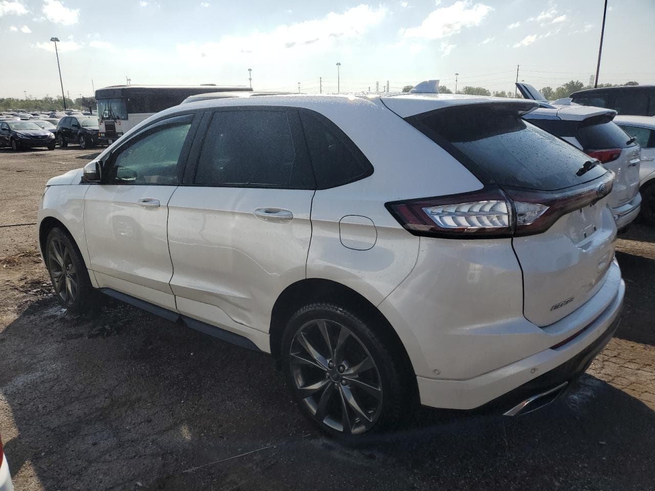 2017 Ford Edge Sport - foto 2