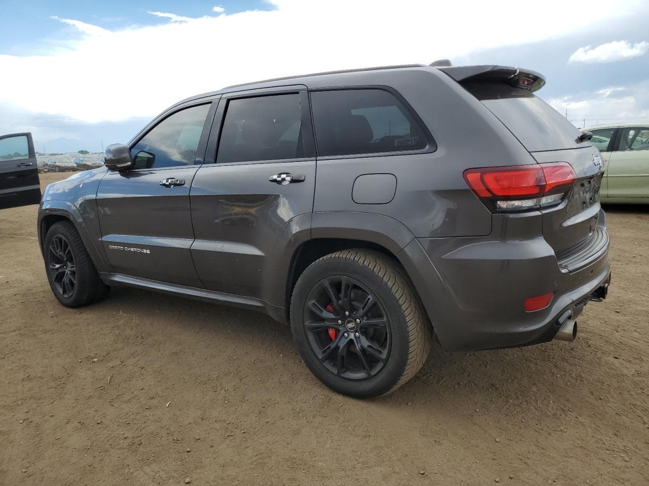 2016 Jeep Grand Cherokee Srt-8 - foto 2