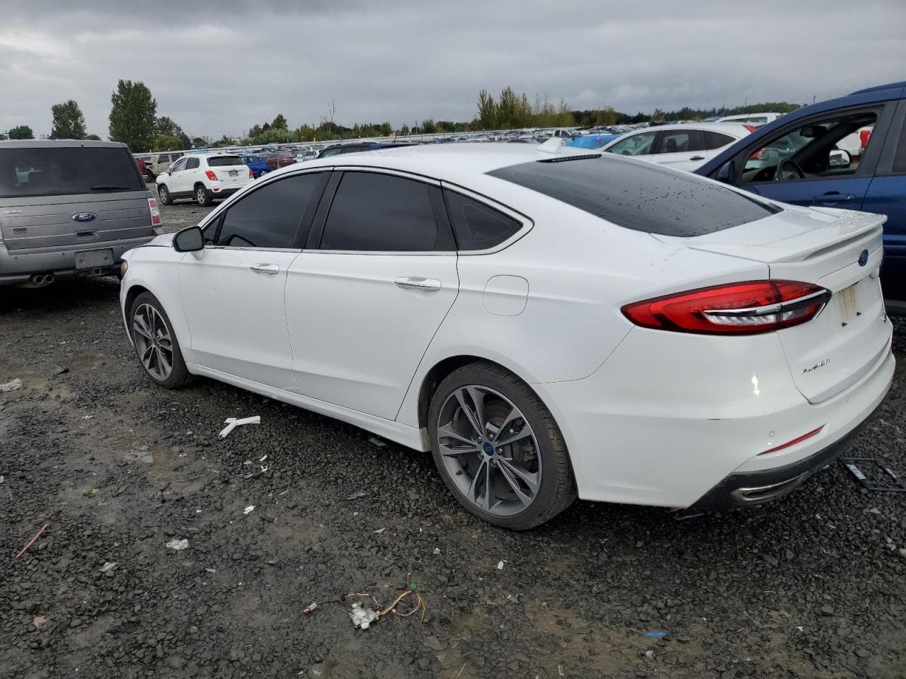 2019 Ford Fusion Titanium - foto 2