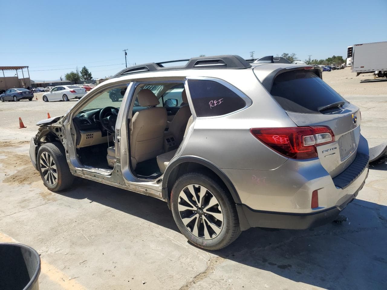 2017 Subaru Outback 3.6R Limited - foto 2