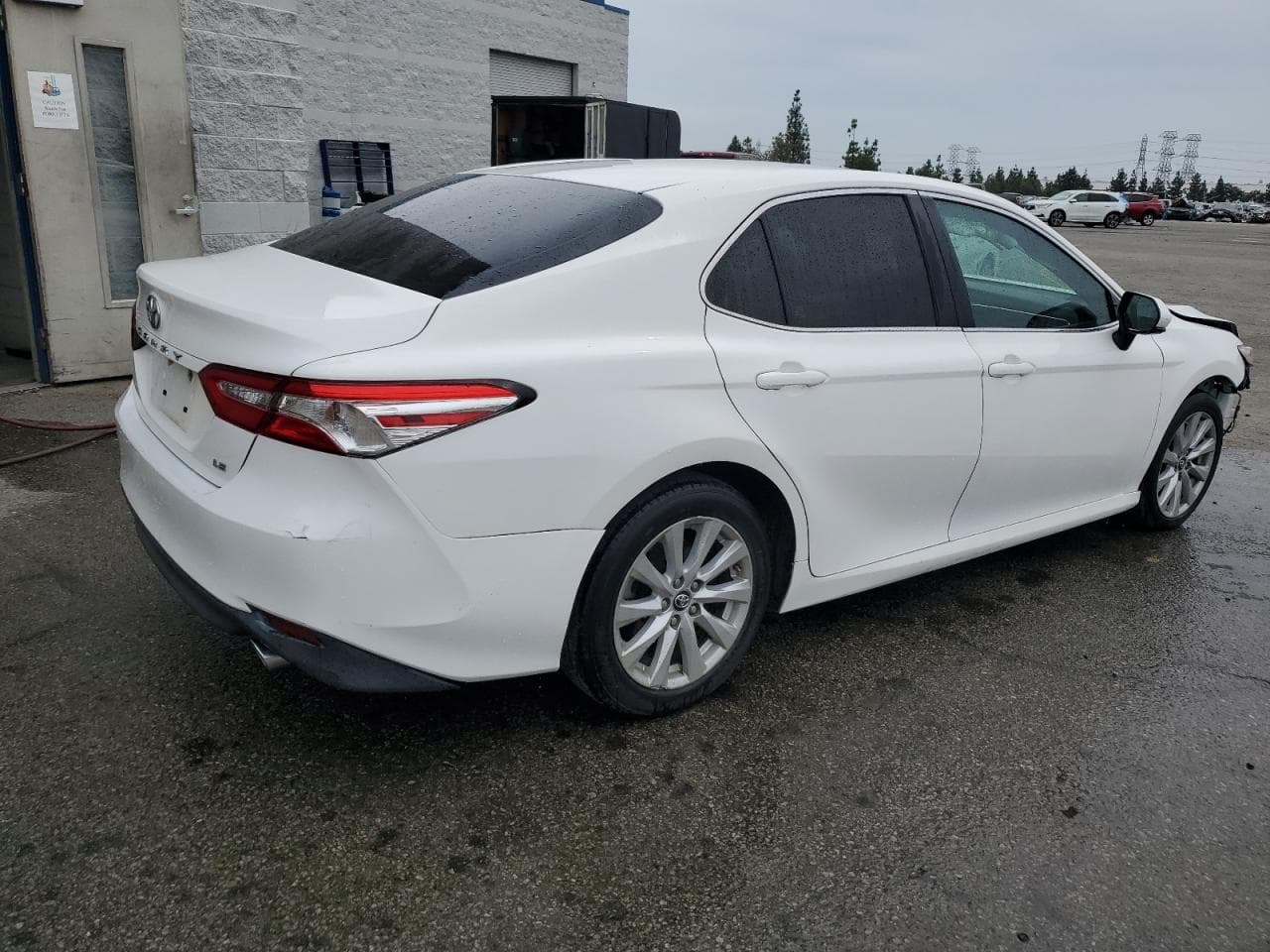 2018 Toyota Camry Le - foto 3