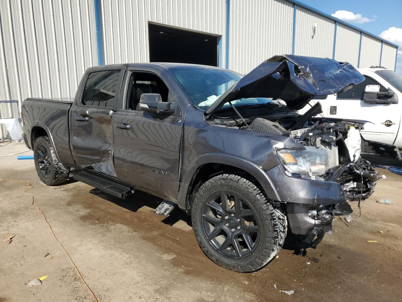 2022 Ram 1500 Laramie - foto 4