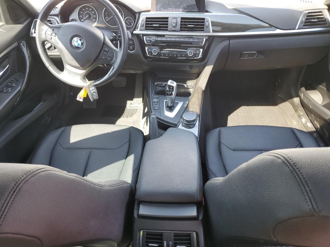 2018 BMW 320I