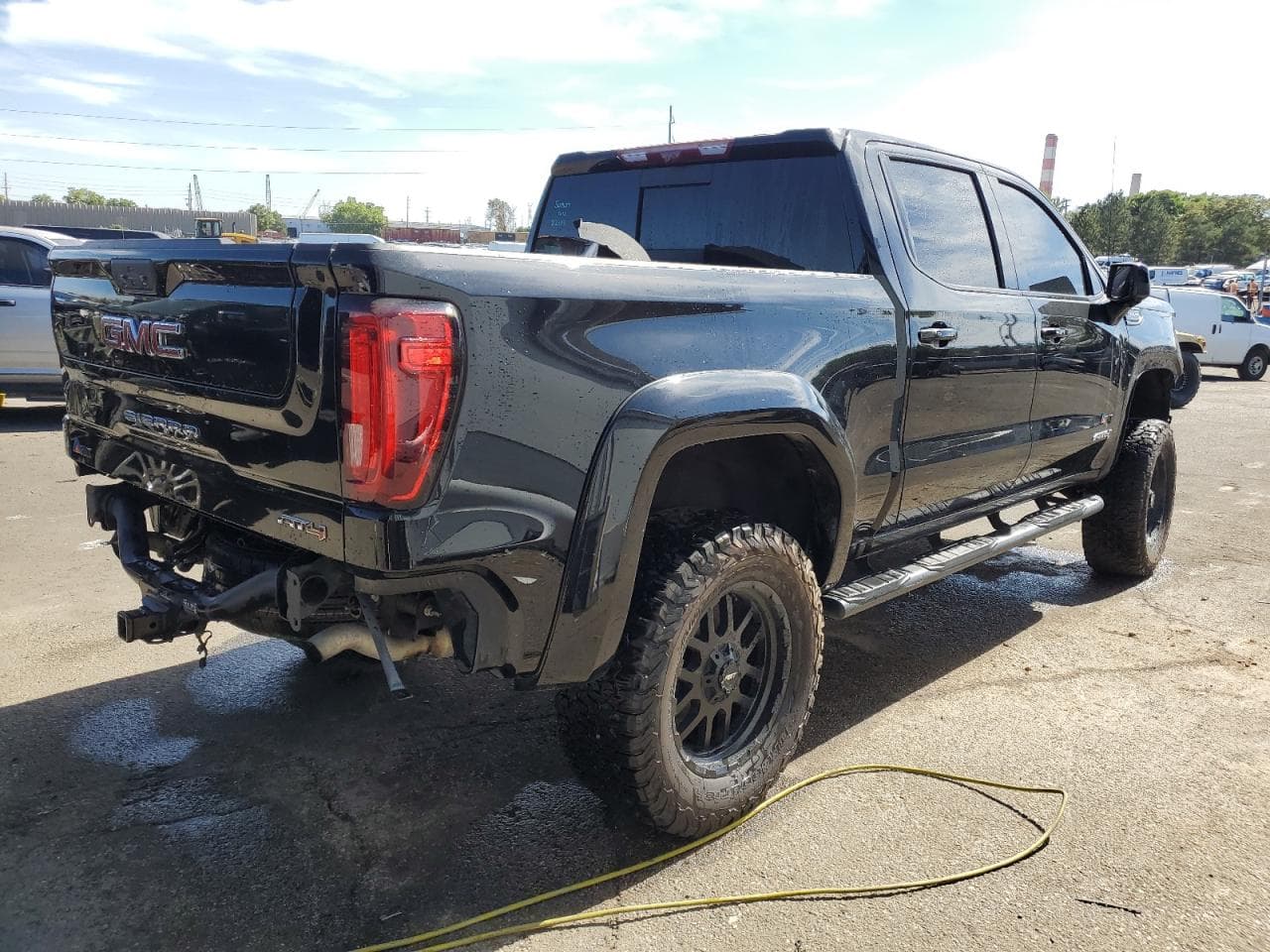 2020 GMC Sierra K1500 At4 - foto 3