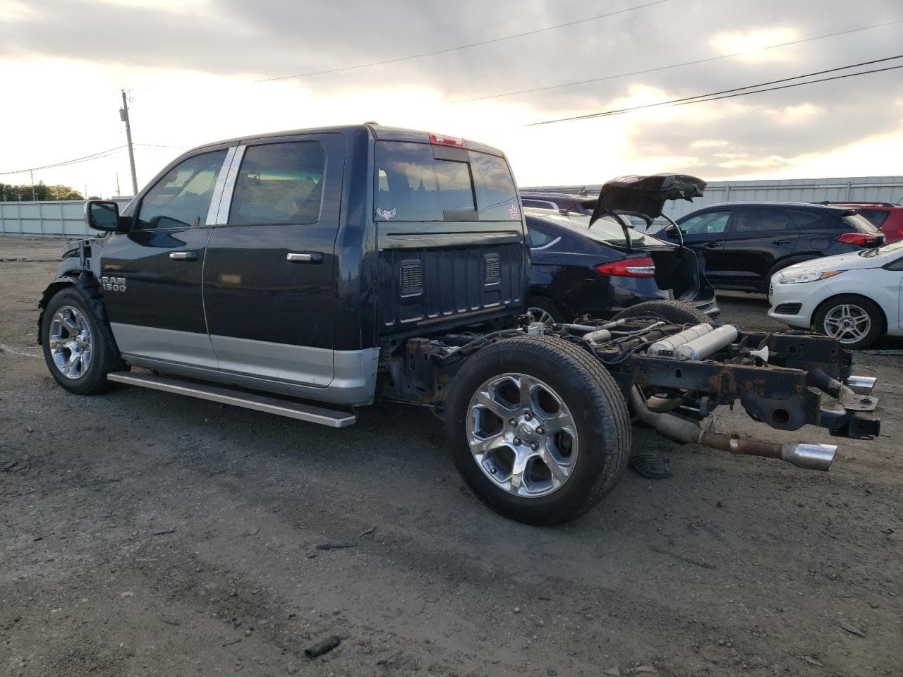 2013 Ram 1500 Laramie - foto 2