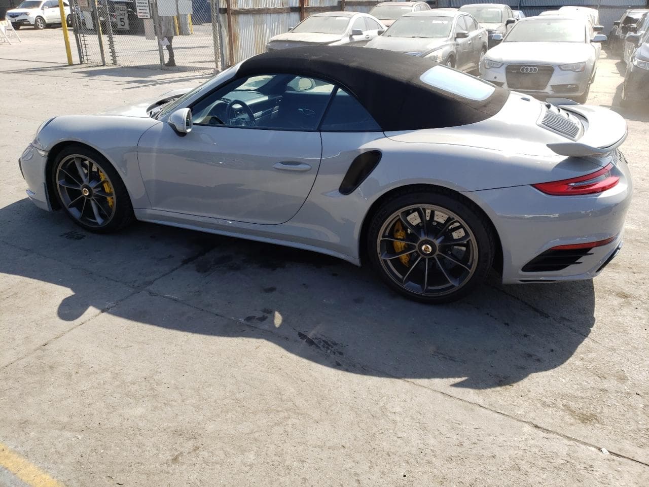 2018 Porsche 911 Turbo - foto 2
