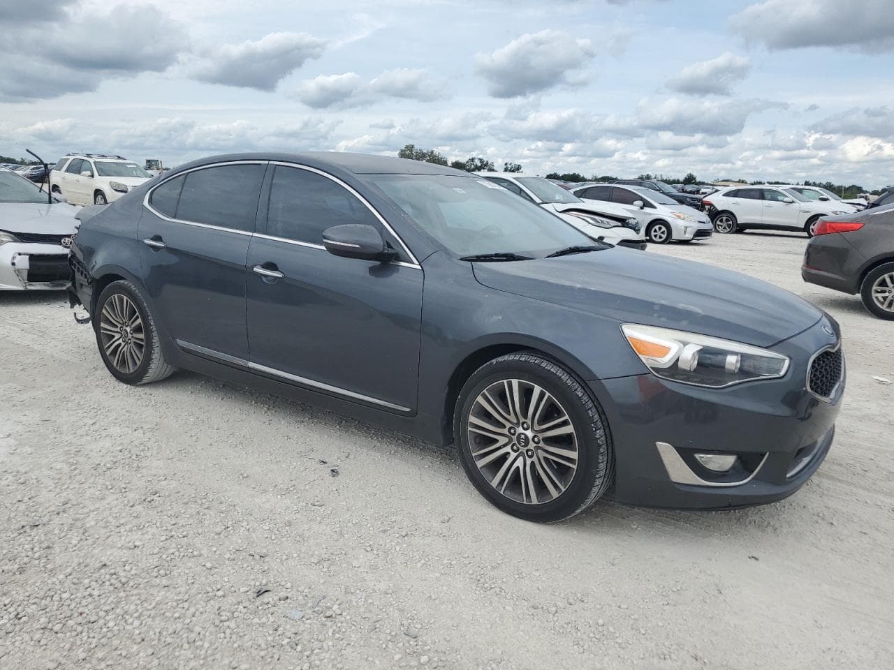 2015 Kia Cadenza Premium - foto 4