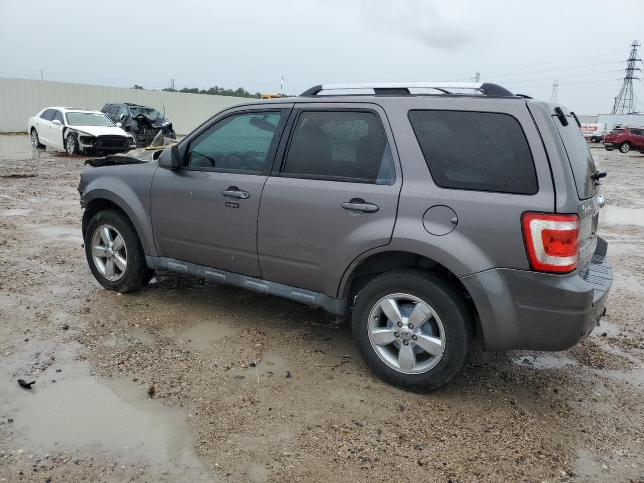 2011 Ford Escape Limited - foto 2