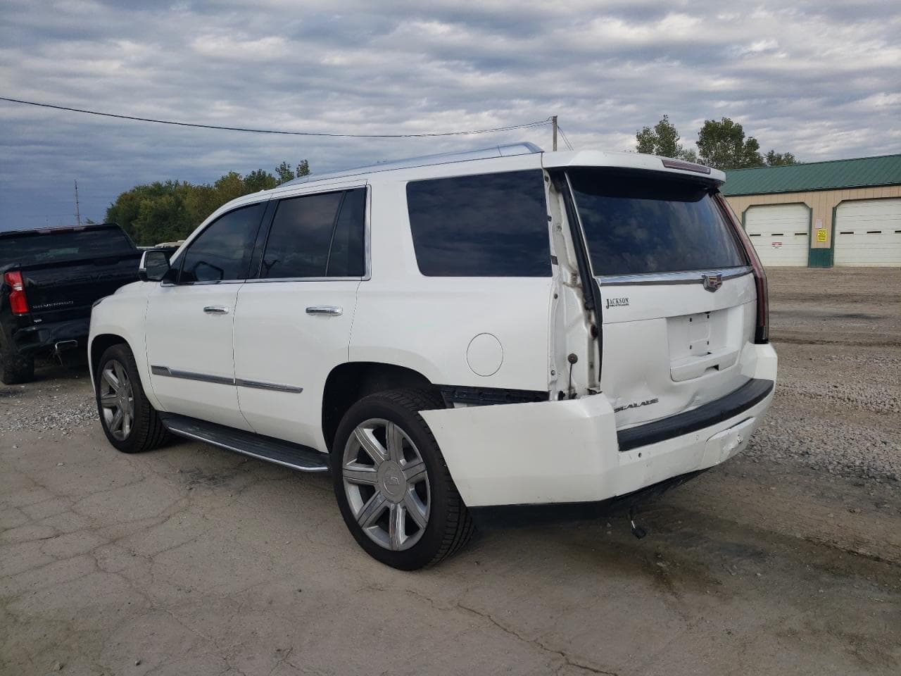 2016 Cadillac Escalade Luxury - foto 2