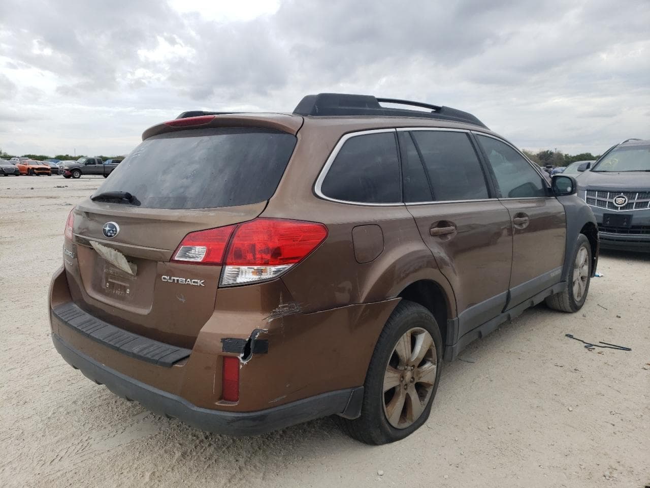 2011 Subaru Outback 2.5I Premium - foto 3