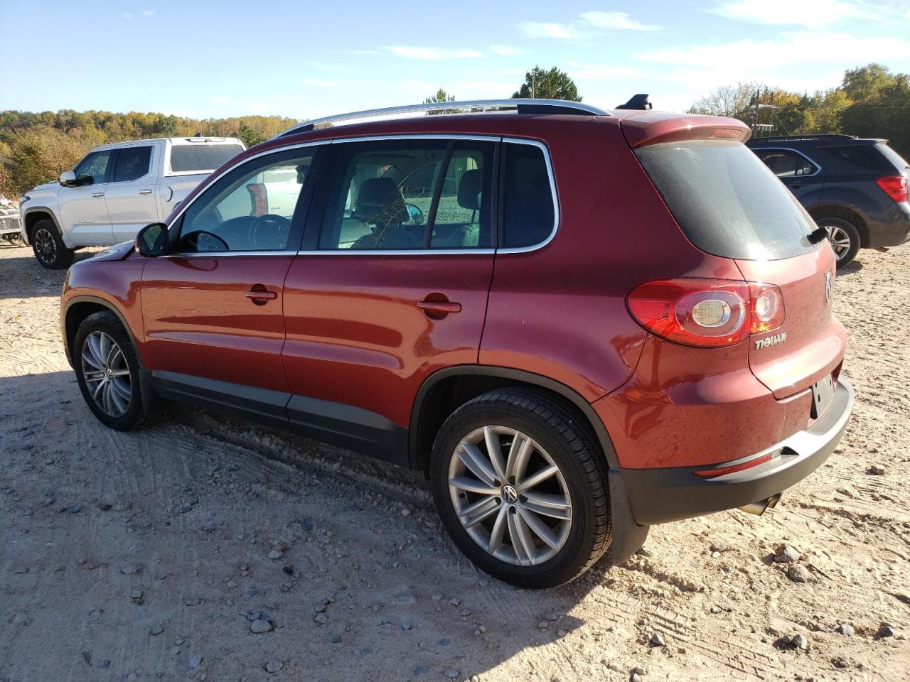 2011 Volkswagen Tiguan S - foto 2